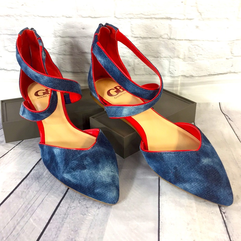 Gianni Bini platform sandals
